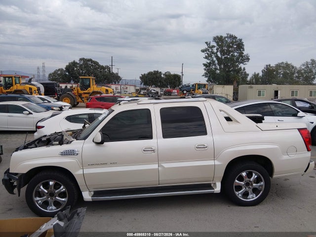 Продажа на аукционе авто 2002 Cadillac Escalade Ext Standard, vin: 3GYEK63N82G229237, номер лота: 45988310