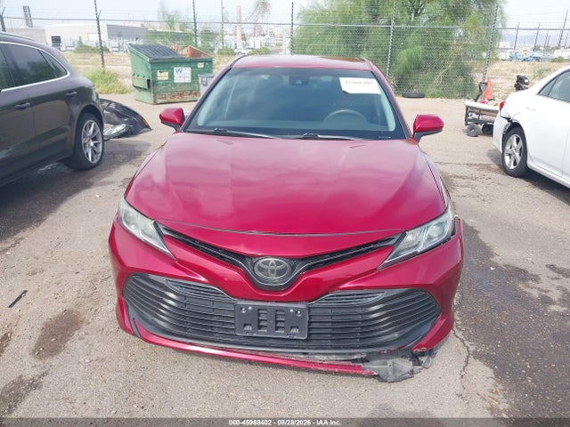 Продажа на аукционе авто 2018 Toyota Camry Le, vin: 4T1B11HK5JU593152, номер лота: 45988402
