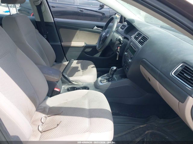 2014 Volkswagen Jetta 2.0l S მანქანა იყიდება აუქციონზე, vin: 3VW2K7AJ6EM312991, აუქციონის ნომერი: 45988436