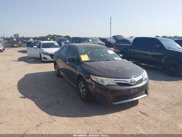 45988486 :رقم المزاد ، 4T1BD1FK7DU076448 vin ، 2013 Toyota Camry Hybrid Le مزاد بيع