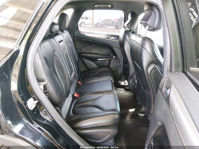 Lincoln Mkc Premiere 2017 5LMCJ1C94HUL19733 Image 8