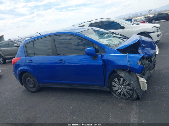 45988624 :رقم المزاد ، 3N1BC13E79L498200 vin ، 2009 Nissan Versa 1.8s مزاد بيع
