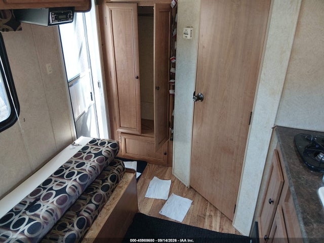 Продажа на аукционе авто 2013 Skyline Other, vin: 1SE200F11DF000805, номер лота: 45988680