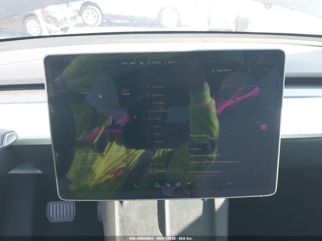 45988683 :رقم المزاد ، 7SAYGAEE4SF311365 vin ، 2025 Tesla Model Y Long Range Dual Motor All-wheel Drive مزاد بيع
