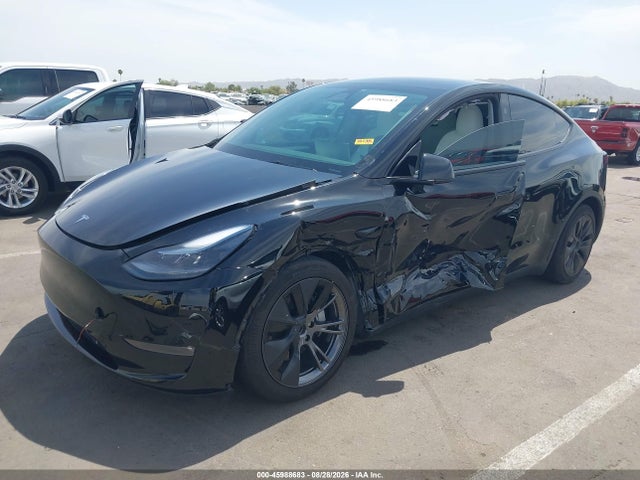 45988683 :رقم المزاد ، 7SAYGAEE4SF311365 vin ، 2025 Tesla Model Y Long Range Dual Motor All-wheel Drive مزاد بيع