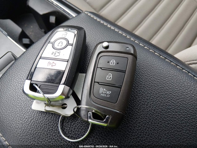 Продаж на аукціоні авто 2018 Ford Fusion Hybrid S, vin: 3FA6P0UU8JR271625, номер лоту: 45988702