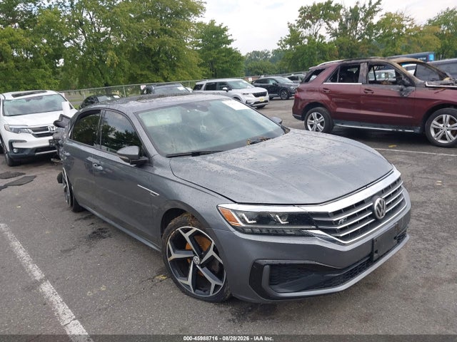 Продажа на аукционе авто 2020 Volkswagen Passat 2.0t R-line, vin: 1VWMA7A36LC010533, номер лота: 45988716