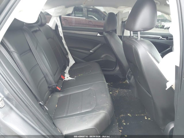 Продажа на аукционе авто 2020 Volkswagen Passat 2.0t R-line, vin: 1VWMA7A36LC010533, номер лота: 45988716