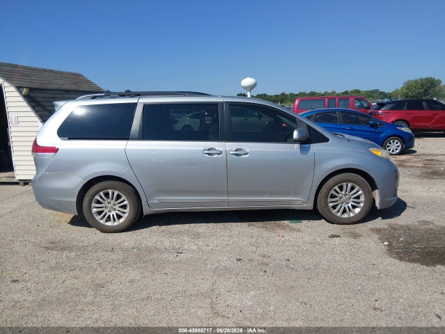 2012 Toyota Sienna Xle V6 8 Passenger მანქანა იყიდება აუქციონზე, vin: 5TDYK3DC2CS225024, აუქციონის ნომერი: 45988717