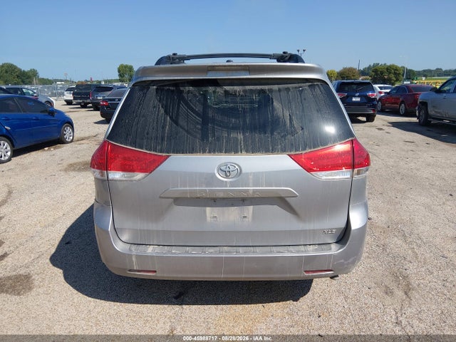 2012 Toyota Sienna Xle V6 8 Passenger მანქანა იყიდება აუქციონზე, vin: 5TDYK3DC2CS225024, აუქციონის ნომერი: 45988717