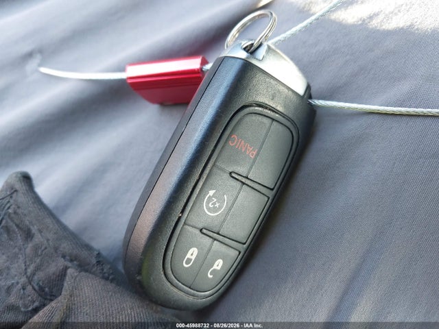 1C4PJLDB4HW561481 Jeep Cherokee High Altitude Fwd