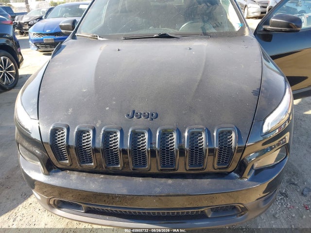 1C4PJLDB4HW561481 Jeep Cherokee High Altitude Fwd
