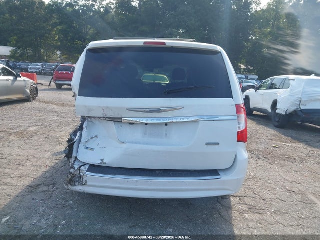 Продажа на аукционе авто 2015 Chrysler Town & Country Touring, vin: 2C4RC1BG9FR561553, номер лота: 45988742