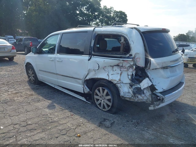 Продажа на аукционе авто 2015 Chrysler Town & Country Touring, vin: 2C4RC1BG9FR561553, номер лота: 45988742