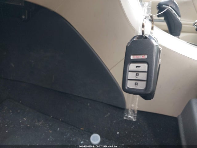 45988784 :رقم المزاد ، 1HGCR2F88DA012216 vin ، 2013 Honda Accord Ex-l مزاد بيع