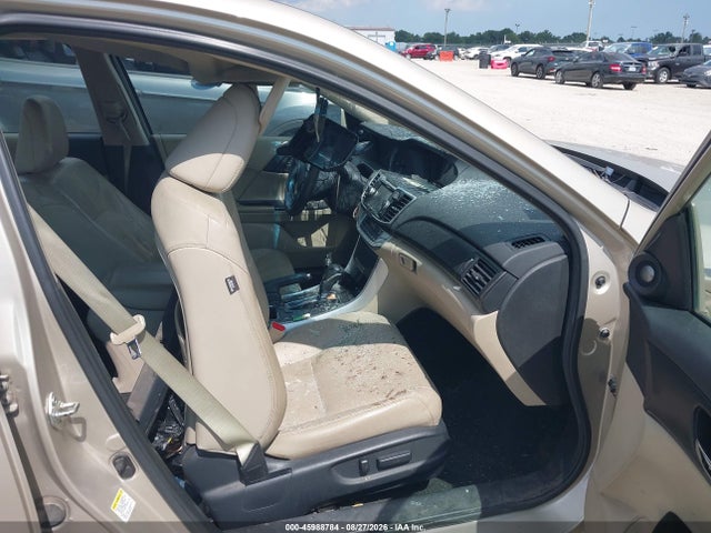 45988784 :رقم المزاد ، 1HGCR2F88DA012216 vin ، 2013 Honda Accord Ex-l مزاد بيع