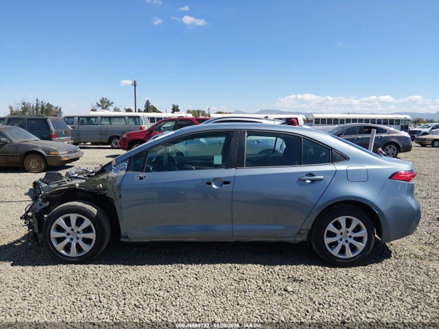 Продажа на аукционе авто 2020 Toyota Corolla Le, vin: 5YFEPRAE6LP063338, номер лота: 45988792