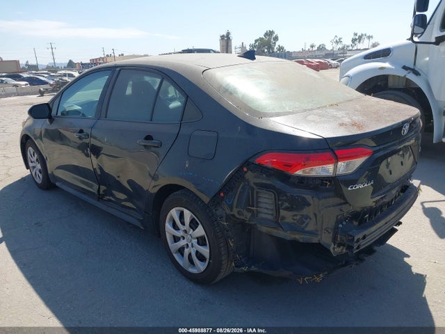 Toyota COROLLA LE 2022 5YFEPMAE2NP342677 Image 3