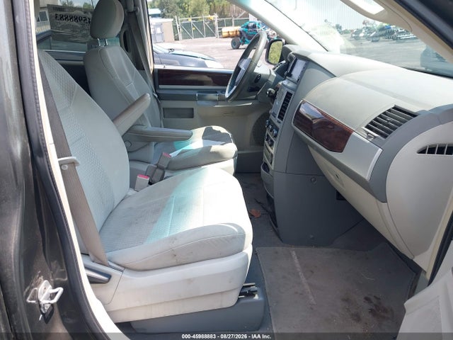 Aukcja sprzedaży 2010 Chrysler Town & Country Touring, vin: 2A4RR5D15AR239915, numer aukcji: 45988883