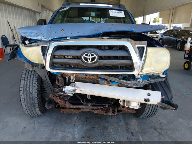 2005 Toyota Tacoma Prerunner V6 მანქანა იყიდება აუქციონზე, vin: 3TMKU72N25M001167, აუქციონის ნომერი: 45988891