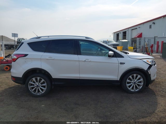 Ford Escape Titanium 2017 1FMCU9J95HUC02772 Image 13