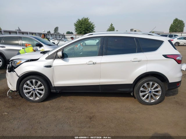 Ford Escape Titanium 2017 1FMCU9J95HUC02772 Image 14