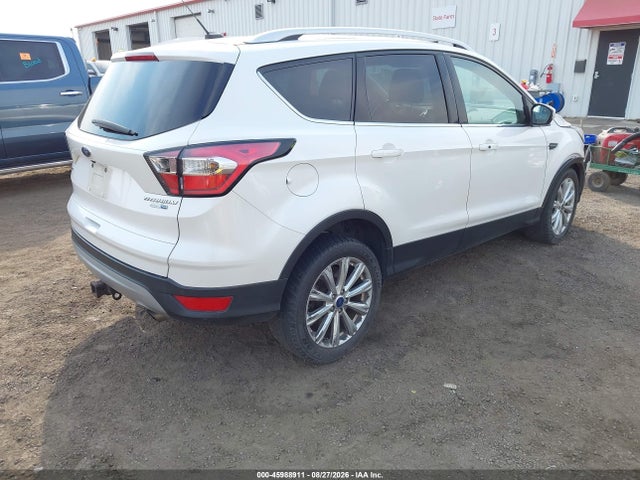 Ford Escape Titanium 2017 1FMCU9J95HUC02772 Image 4