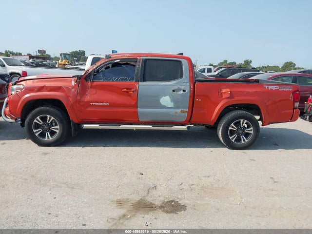 2017 Toyota Tacoma მანქანა იყიდება აუქციონზე, vin: 5TFDZ5BN6HX019460, აუქციონის ნომერი: 45988919