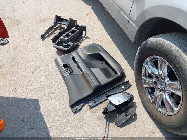 2017 Toyota Tacoma მანქანა იყიდება აუქციონზე, vin: 5TFDZ5BN6HX019460, აუქციონის ნომერი: 45988919