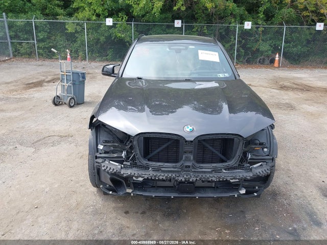45988969 :رقم المزاد ، 5UX83DP04N9M78298 vin ، 2022 Bmw X3 M40i مزاد بيع