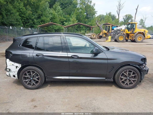 45988969 :رقم المزاد ، 5UX83DP04N9M78298 vin ، 2022 Bmw X3 M40i مزاد بيع