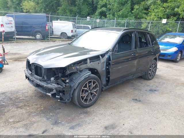 45988969 :رقم المزاد ، 5UX83DP04N9M78298 vin ، 2022 Bmw X3 M40i مزاد بيع