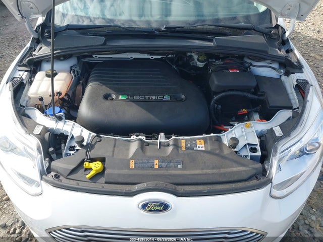 45989014 :رقم المزاد ، 1FADP3R45EL223408 vin ، 2014 Ford Focus Electric مزاد بيع