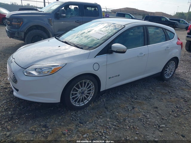 45989014 :رقم المزاد ، 1FADP3R45EL223408 vin ، 2014 Ford Focus Electric مزاد بيع