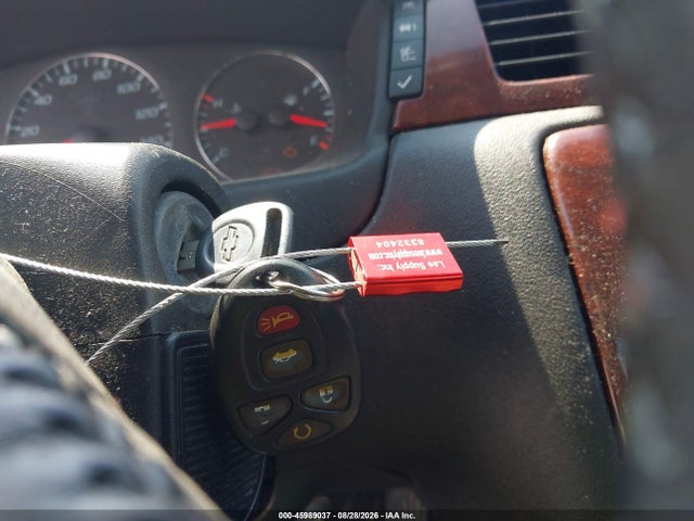 2010 Chevrolet Impala Lt მანქანა იყიდება აუქციონზე, vin: 2G1WB5EN0A1175840, აუქციონის ნომერი: 45989037