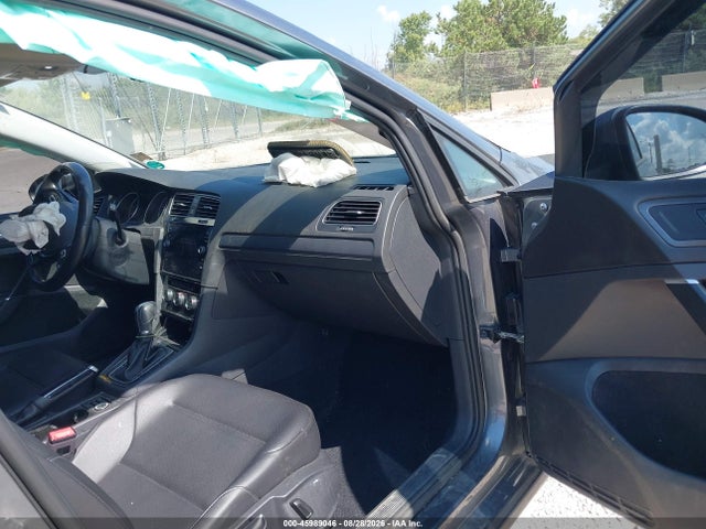 2018 Volkswagen Golf Sportwagen Tsi S/tsi Se მანქანა იყიდება აუქციონზე, vin: 3VWD17AU9JM761761, აუქციონის ნომერი: 45989046