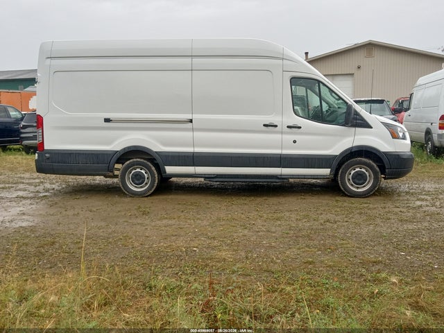 2018 1FTYR3XM2JKB07253 zdjęcie główne