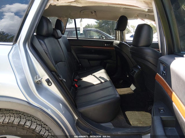 Subaru Outback 2.5i Limited 2014 4S4BRBNC9E3291905 Image 8