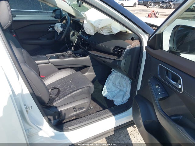 2023 Nissan Rogue Platinum Fwd მანქანა იყიდება აუქციონზე, vin: JN8BT3DC4PW105481, აუქციონის ნომერი: 45989103