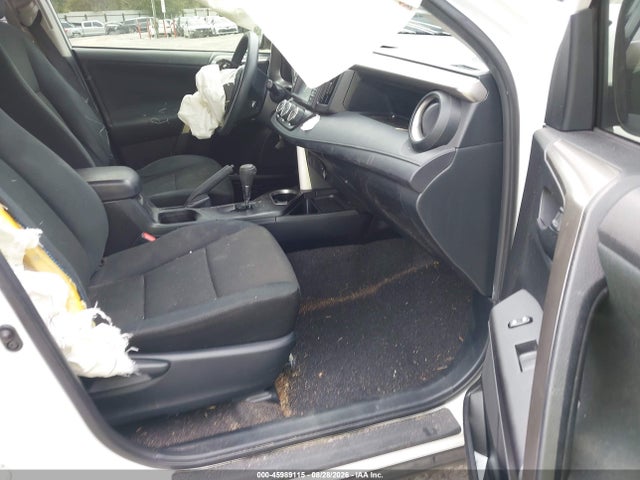 Продажа на аукционе авто 2018 Toyota Rav4 Le, vin: JTMZFREV4JJ188872, номер лота: 45989115