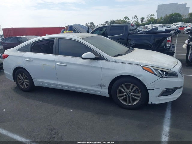 Hyundai SONATA SE 2015 5NPE24AF7FH133599 Image 13