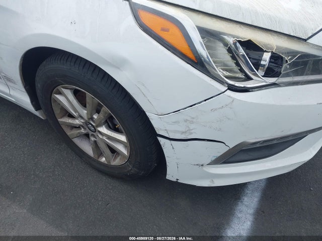 Hyundai SONATA SE 2015 5NPE24AF7FH133599 Image 17