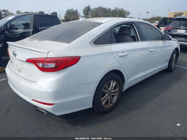 Hyundai SONATA SE 2015 5NPE24AF7FH133599 Image 4
