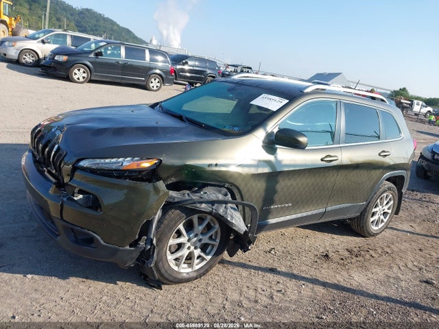 Продаж на аукціоні авто 2015 Jeep Cherokee Latitude, vin: 1C4PJMCS8FW692711, номер лоту: 45989129