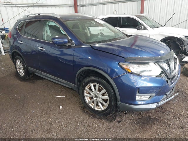 2017 Nissan Rogue Sv მანქანა იყიდება აუქციონზე, vin: 5N1AT2MV5HC867283, აუქციონის ნომერი: 45989143