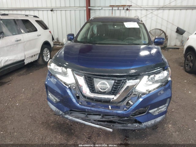 2017 Nissan Rogue Sv მანქანა იყიდება აუქციონზე, vin: 5N1AT2MV5HC867283, აუქციონის ნომერი: 45989143