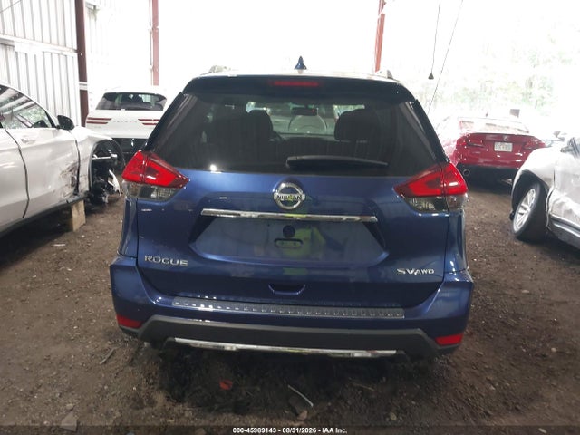 2017 Nissan Rogue Sv მანქანა იყიდება აუქციონზე, vin: 5N1AT2MV5HC867283, აუქციონის ნომერი: 45989143
