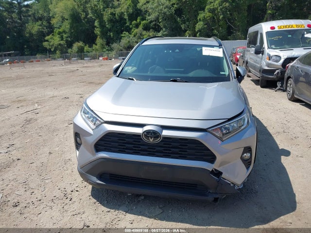 Продажа на аукционе авто 2019 Toyota Rav4 Xle Premium, vin: JTMC1RFV3KD033927, номер лота: 45989168