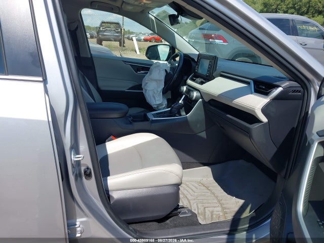 Продажа на аукционе авто 2019 Toyota Rav4 Xle Premium, vin: JTMC1RFV3KD033927, номер лота: 45989168