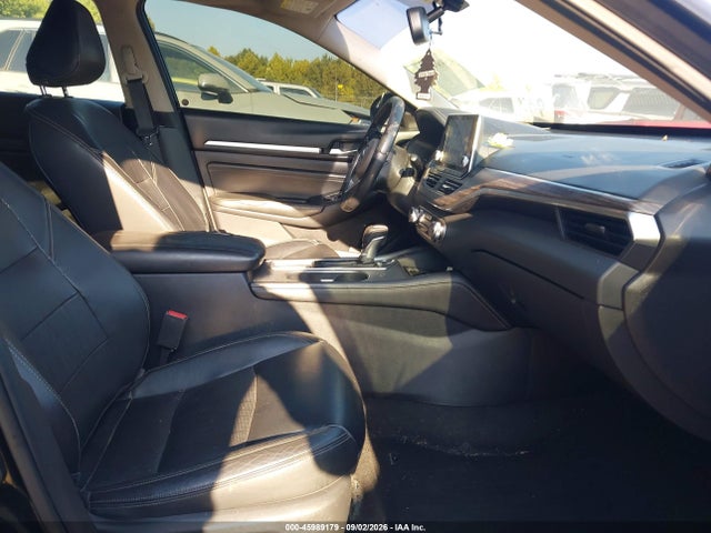 Продажа на аукционе авто 2019 Nissan Altima 2.5 Platinum, vin: 1N4BL4FV6KC105983, номер лота: 45989179